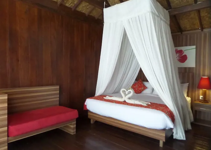 Mangrove Paradise Retreat 4*