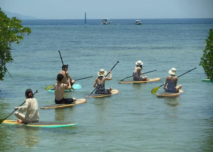 Mangrove Paradise Retreat ホリデーパーク レンボンガン島